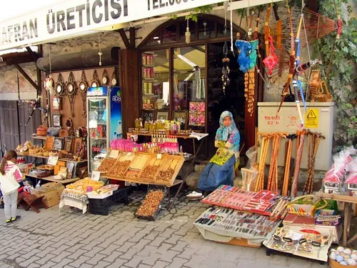 Yemeniciler Arastası (Yemeni Bazaar)