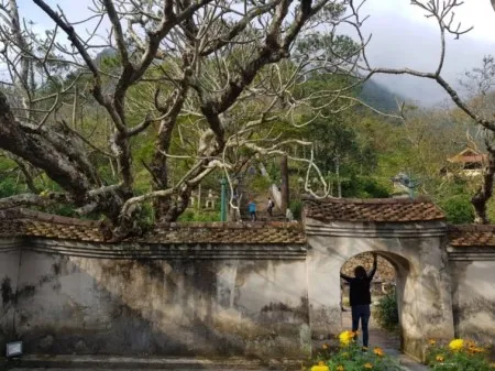 Yen Tu Mountain