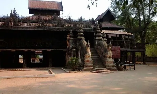 Yoke Sone Kyaung Monastery