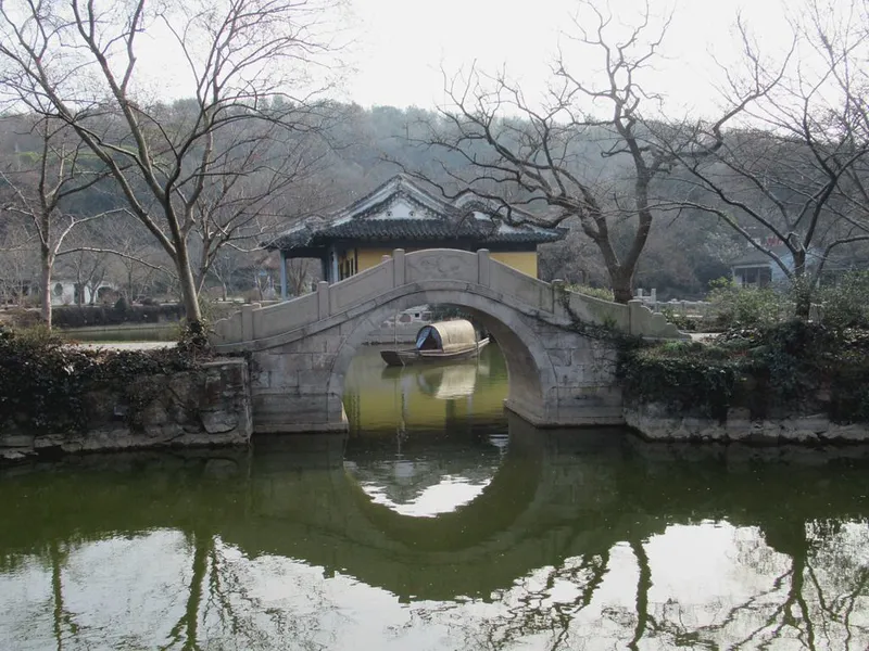 Yuantouzhu (Turtle Head Isle)